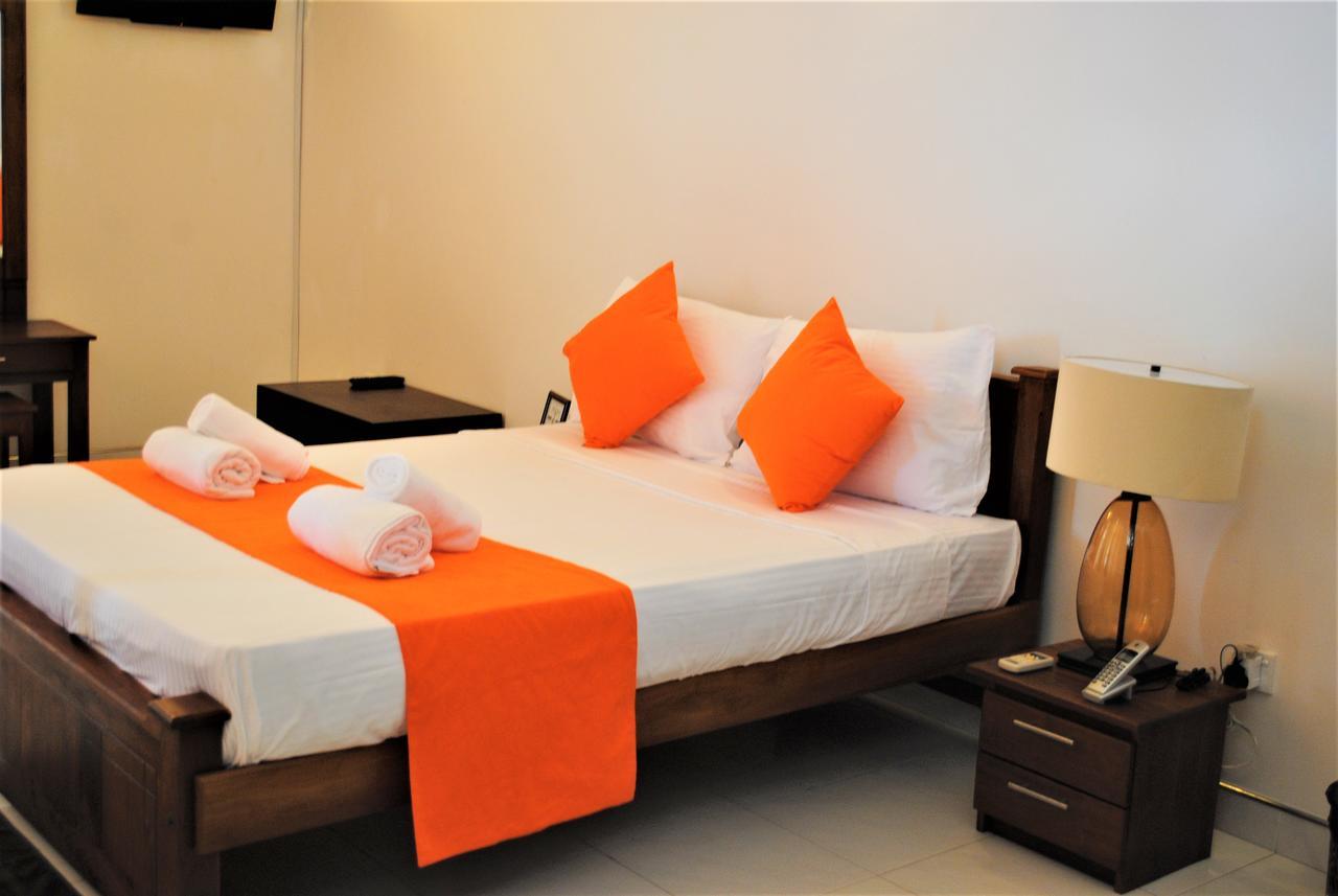 Prego Suites Ettukala Ngoại thất bức ảnh