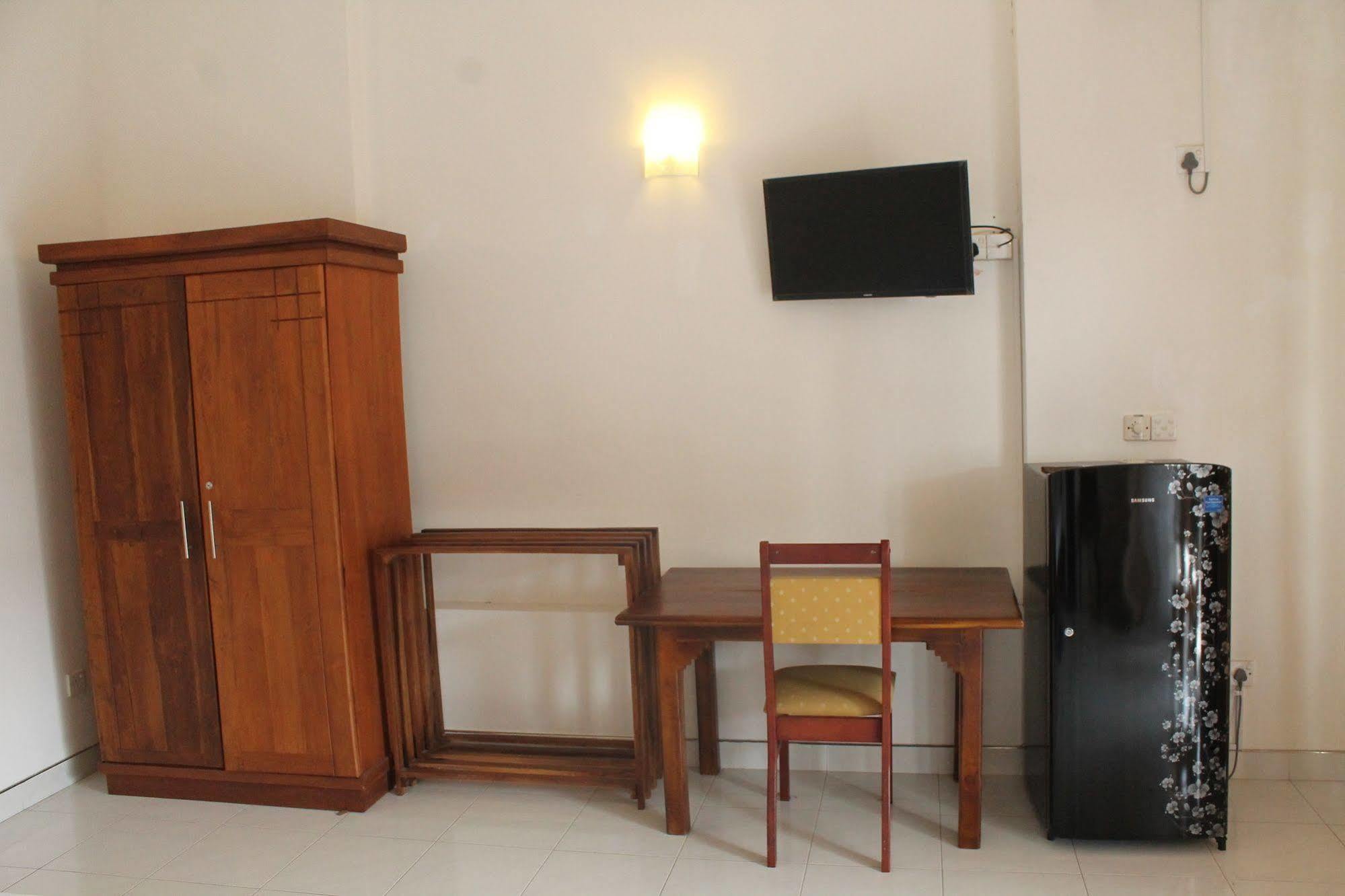 Prego Suites Ettukala Ngoại thất bức ảnh