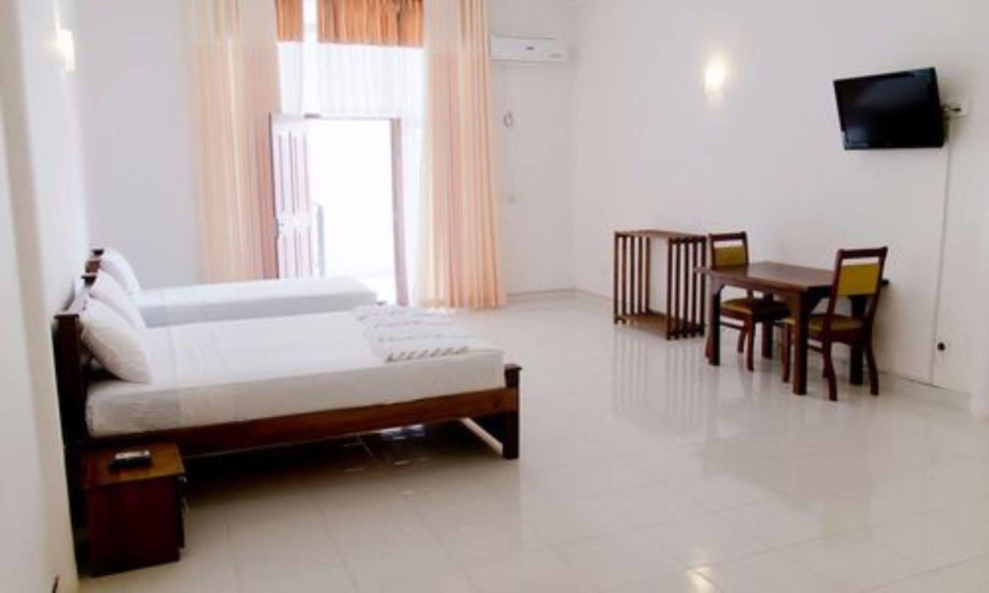 Prego Suites Ettukala Ngoại thất bức ảnh
