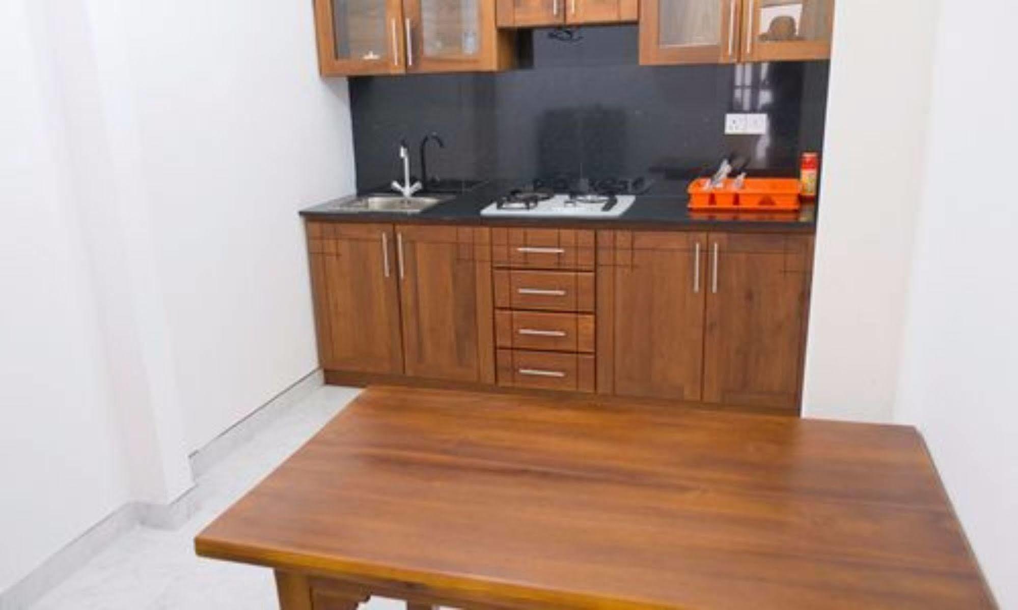 Prego Suites Ettukala Ngoại thất bức ảnh